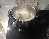 A picture of step 3 of Tagliatelle with fresh vegetables.