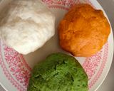 A picture of step 5 of Tricolour crispy pockets with tricolour filling.