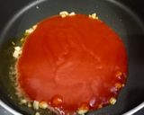 A picture of step 4 of Korean style hot wings.
