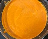A picture of step 1 of Prawn curry.