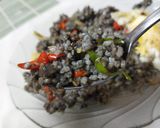 Foto langkah ke 4 dari resep Nasi Goreng Hitam Tinta Cumi.