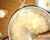 A picture of step 6 of Milo cake.
