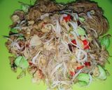 Foto langkah ke 3 dari resep Bihun Goreng Pete.