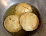 A picture of step 8 of Moong dal Kachori chaat.