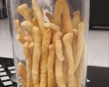 Foto langkah ke 4 dari resep Cheese Stick Simple No Mixer No Oven.
