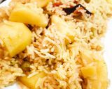A picture of step 7 of Aloo Matar Chawal.