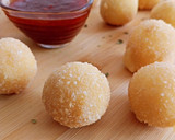 Foto del paso 10 de la receta: Bolitas fritas de provolone con mermelada de piquillos