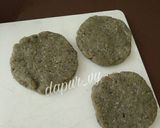Foto langkah ke 2 dari resep GANDASTURI (Kacang hijau goreng tepung).