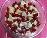 मिक्स फ्रूट मेयोनिज सलाद (mix fruit mayonnaise salad recipe in marathi) रेसिपी स्टेप 4 फोटो