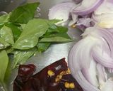 A picture of step 2 of Ridge gourd fry/Tori ki sabzi.