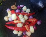 Foto langkah ke 2 dari resep Sambal goreng pepaya muda.