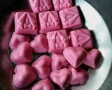 Foto langkah ke 7 dari resep Chocolate Praline Heart.