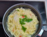 Foto langkah ke 5 dari resep Sup Telur.