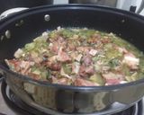 Foto del paso 4 de la receta: Costillas de cerdo ahumado con jamón y verduras