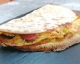 Foto del passaggio 4 della ricetta Piadina con frittata
