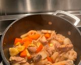 A picture of step 4 of Iridori - braised chicken and vegetable - Japanese.