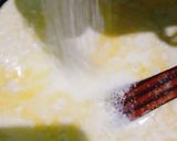 मलाई कुल्फी विथ जेली ट्विस्ट(malai kulfi with jelly twist recipe in hindi) रेसिपी चरण 3 फोटो