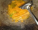 Foto langkah ke 4 dari resep Ayam Masak Daun Singkong (Mix Tahu).