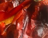 Foto del paso 1 de la receta Pimientos asados y esgarrats, con ideas de presentación
