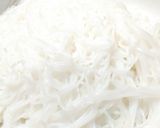 Hình bước làm 2 của món Bún thịt nướng chả giò