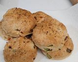 A picture of step 5 of Savoury scones. Airfyer.
