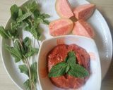 लाल जामफल और बीट की चटनी (lal jamkal aur beet ki chutney recipe in Hindi) रेसिपी चरण 1 फोटो