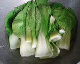 Foto langkah ke 2 dari resep Pokcoy Bawang Putih.