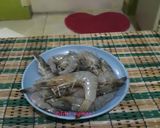 Foto langkah ke 2 dari resep Tumis pare dengan udang, rasa sedap dan tidak pahit.