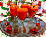 Foto del passaggio 3 della ricetta Aperitivo alla fragola
