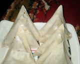 A picture of step 4 of Qeema samosay.