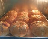 Foto langkah ke 4 dari resep Korean Garlic Cheese Bread Sederhana.