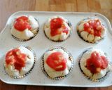 Foto del passaggio 7 della ricetta Muffin alla pizza