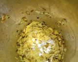 A picture of step 1 of Vegetable soup.
