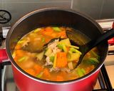 Foto langkah ke 6 dari resep Sop Dada Ayam Sueger Polll.