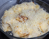 Foto del paso 3 de la receta: Crêpes rellenos de pollo y pimientos asados