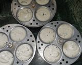 A picture of step 5 of Suji ki Idli.