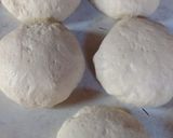 Foto del paso 3 de la receta: Masa para Pre-pizzas