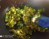 A picture of step 5 of Methi besani.