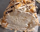 Pavlova tekercs recept fázis 4 fotója