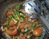 ஹாட் & ஸ்பைஸ்சி வெஜ் பிரைடு ரைஸ் ரெசிபி ஸ்டேப் 4 புகைப்படம்