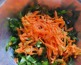 Foto del paso 1 de la receta: Ensalada de acelga y queso azul.