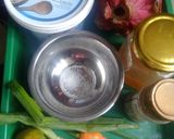 Foto langkah ke 1 dari resep Dragon fruit salad dressing.