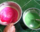 Foto langkah ke 3 dari resep Kembang Goyang/Seroja Warna.