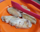Foto langkah ke 1 dari resep Sayap Ayam Panggang Pedas Teflon.