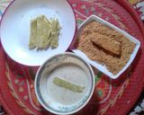 A picture of step 4 of Deep fried Egg fingers.