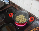 Foto del paso 1 de la receta: Fogonero a la romana con papas cocidas y ensalada