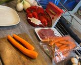 Foto del paso 1 de la receta: Pimientos rellenos (receta de mi familia de Macedonia)🌶🍅🥕🧅🧄