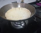 A picture of step 4 of Karari Rumali Roti.