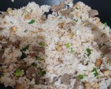 Foto langkah ke 4 dari resep Nasi goreng Kekian Bakso.