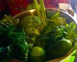 Seven Ingredients Fresh Green Vegetables Smoothie recipe step 1 photo